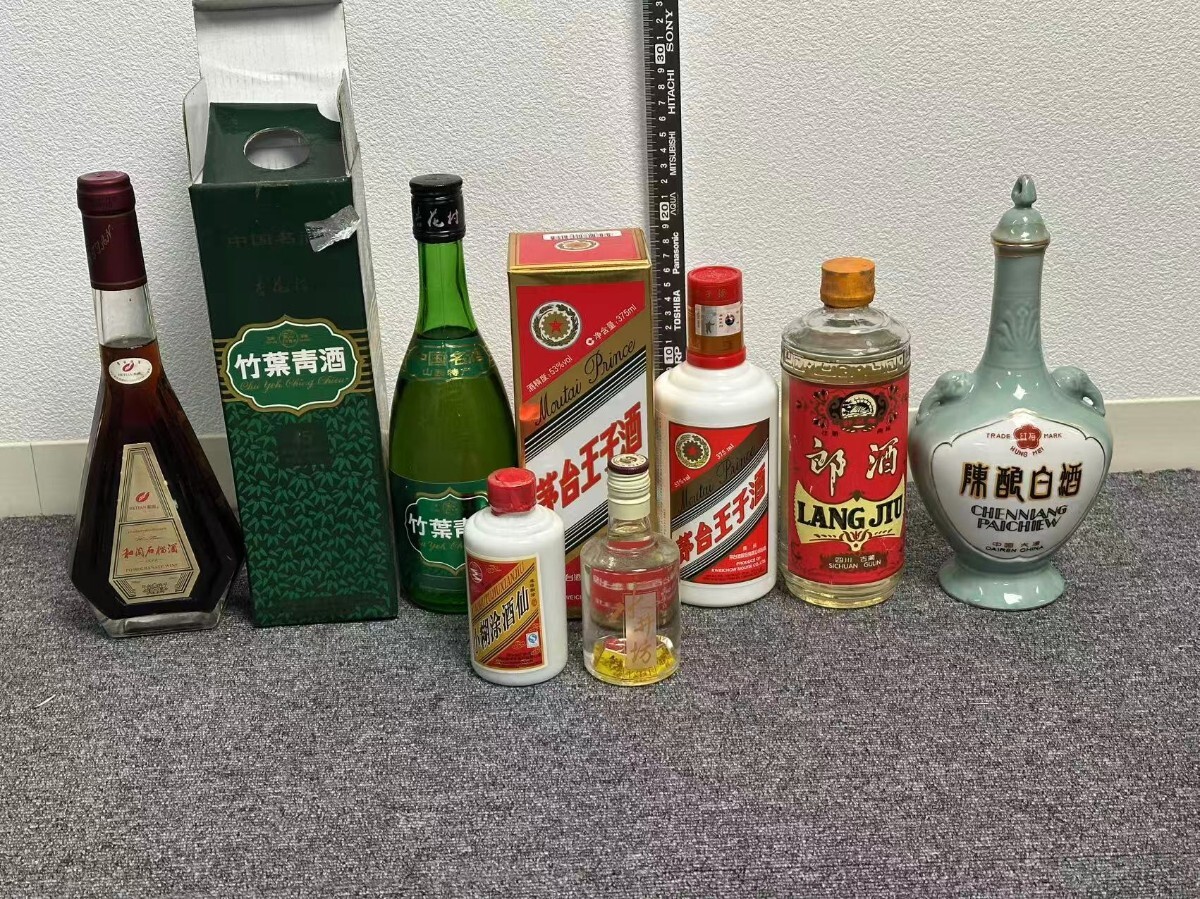 中国  紹興酒 古酒 白酒 リキュール 老酒 郎酒 茅台 竹葉青 陳醸白酒  中国酒拍卖