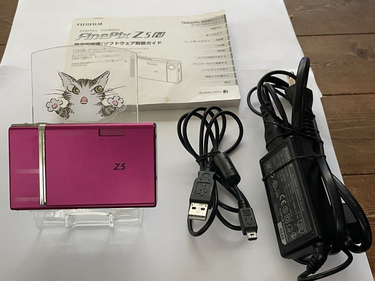 FUJIFINEPIX Z5fd(DIGITAL CAMERA) ACアダプター 説明書付き 拍卖