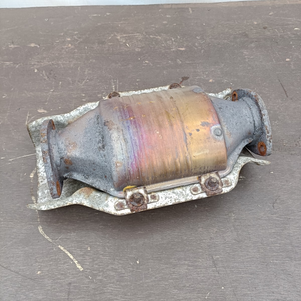 【HP】 ④ トヨタ JZX100 マーク2 チェイサー クレスタ グランデ 純正 触媒 1JZ-GE 2.5L NA コンバーター キャタライザー セル良好 同梱OK拍卖