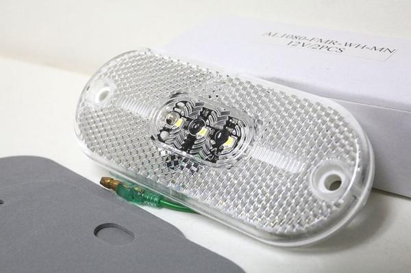 CATA製 LED サイドマーカー クリアランスライト 車幅灯 スモールライト 2個セット拍卖