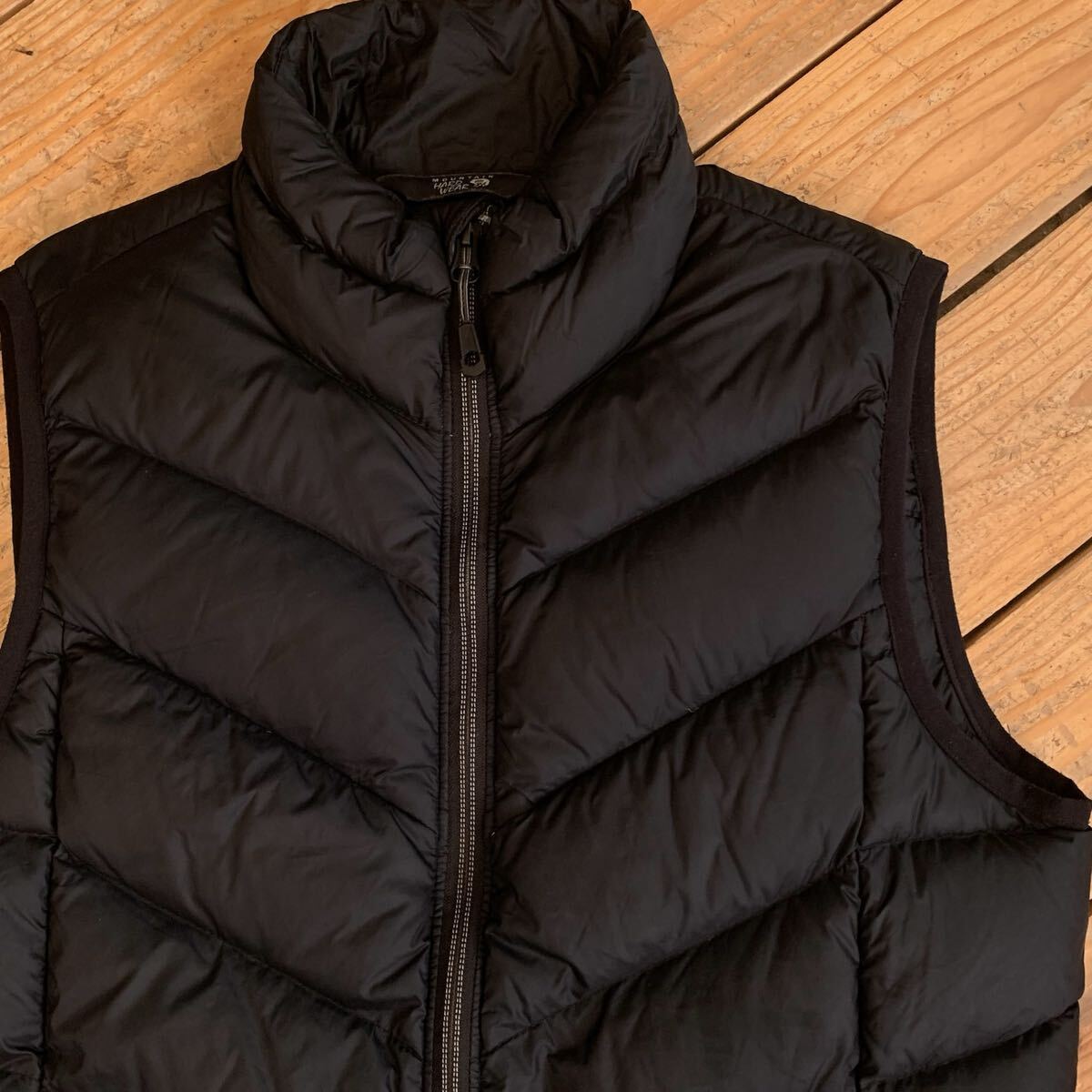 USA古着 マウンテンハードウェア Mountain Hardwear ダックダウンベスト 650ダウン レディース Mサイズ相当 アウトドア 防寒 J4188拍卖