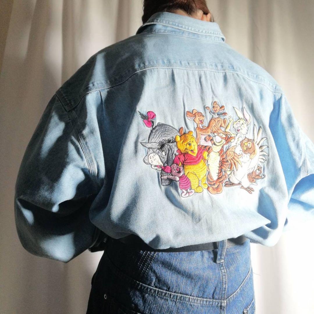 90s ディズニー Disney 刺繍デニムシャツ プーさんと仲間たち 長袖 シャツ vintage Winnie The Pooh メンズ XL 古着 / 2789拍卖