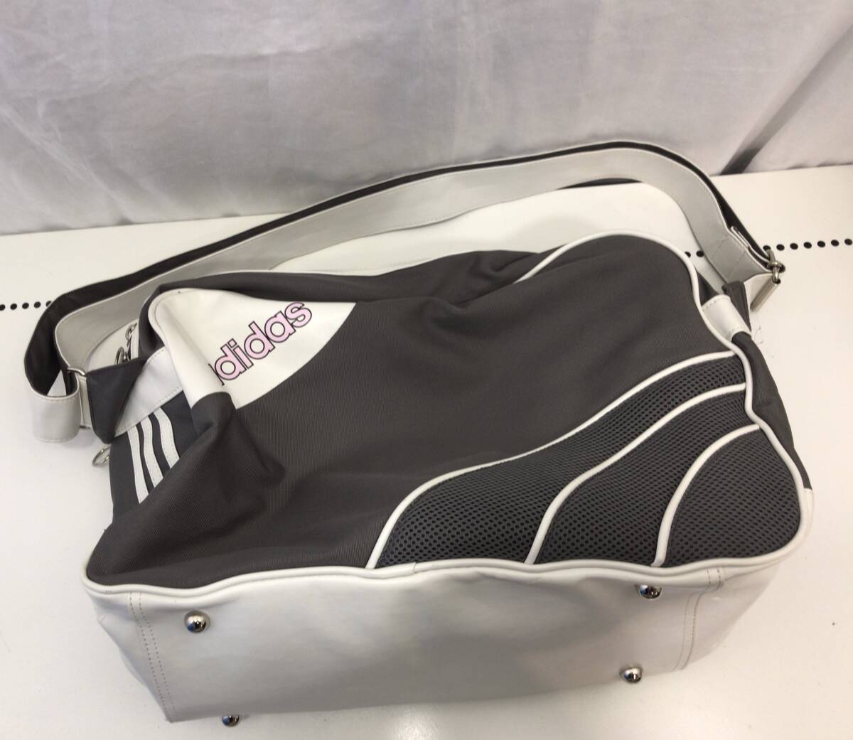 adidas バッグ ショルダーバッグ グレー アディダス C13拍卖
