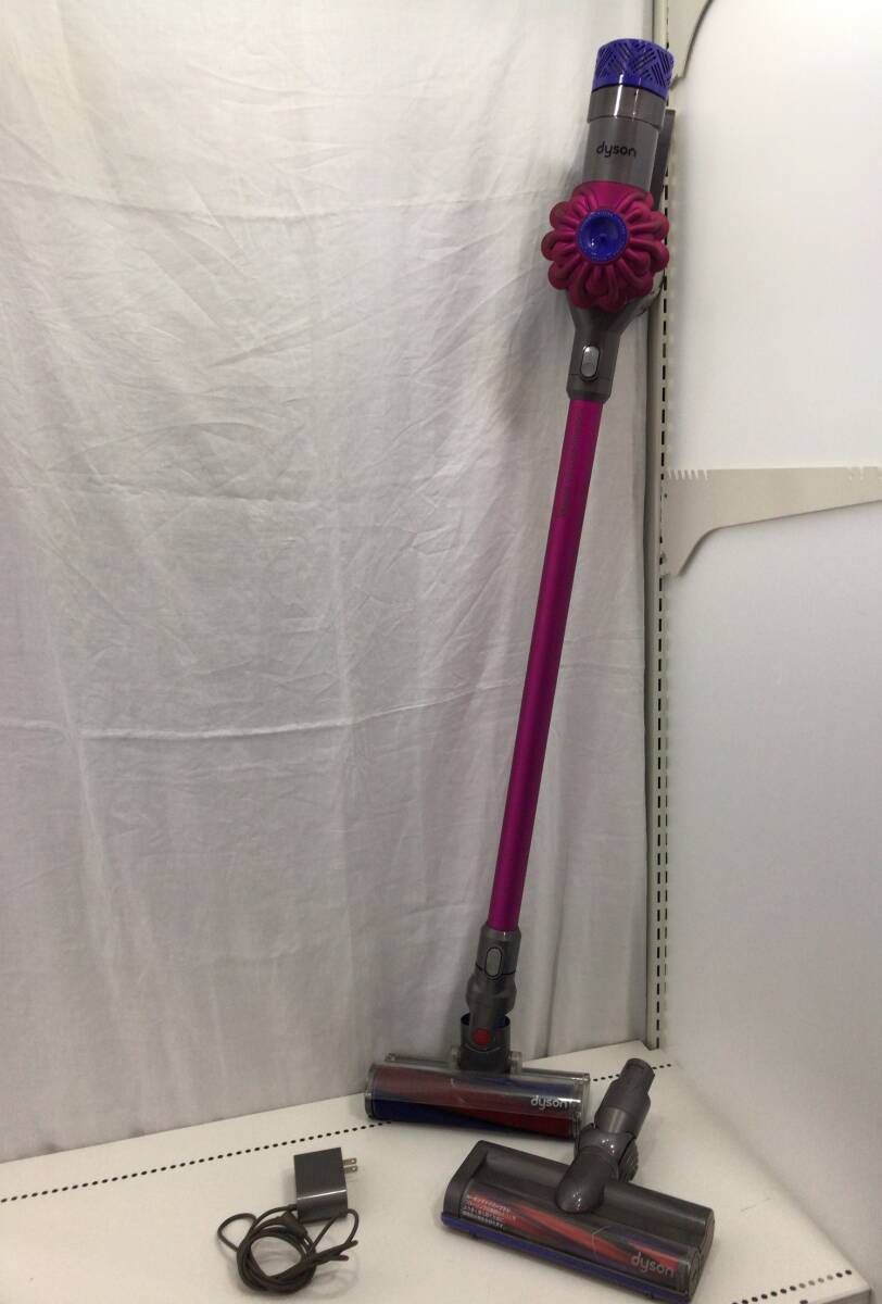 動作未確認 dyson 掃除機 コードレスクリーナー ダイソン SV07 M拍卖