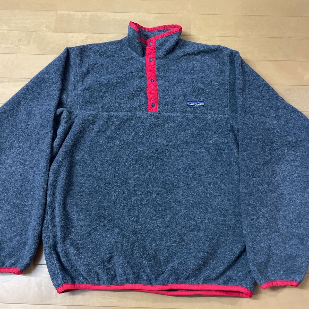 M 三角タグ ポケット無し patagonia スナップT シンチラ フリース パタゴニア ビンテージ 80s USA製 初期 snapT グレー 赤 前立てナイロン拍卖