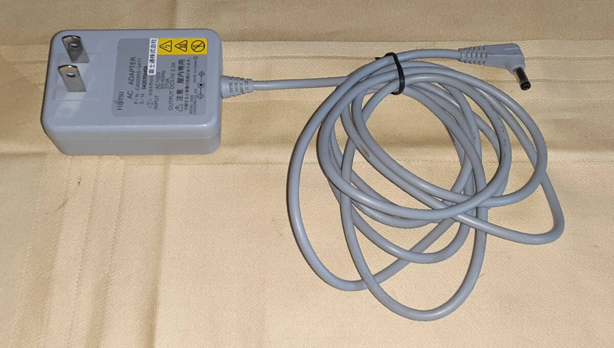 ★FUJITSU US06 AC ADAPTER MO AC アダプター ★中古★拍卖