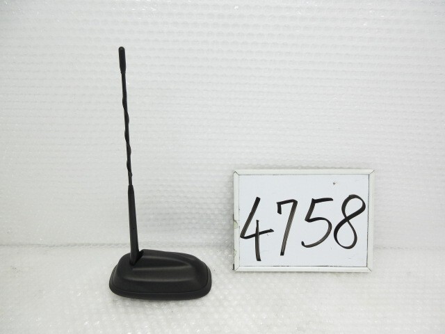 2020年 BMWミニ F56 LDA-XN15M アンテナ 6520878259001 203646 4758拍卖