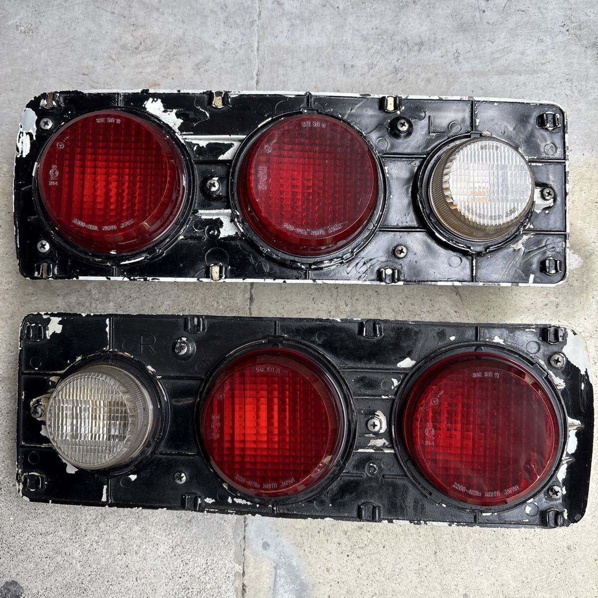 サバンナRX-3純正初期テールランプ旧車当時物拍卖