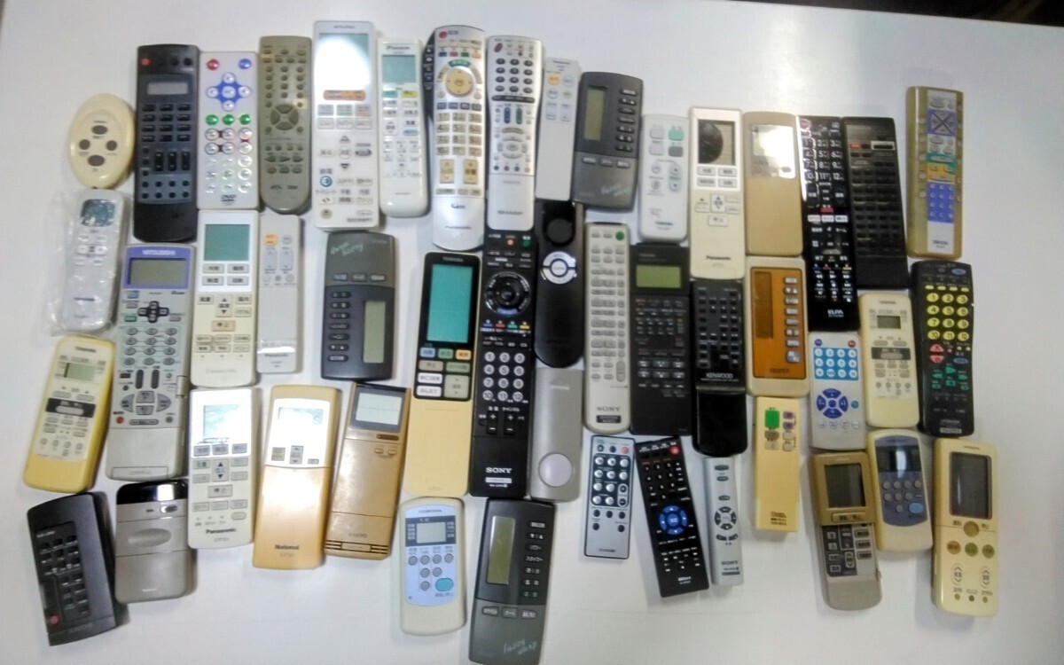 g_t M320 各社メーカー テレビ エアコン 照明 他 まとめ売り セット★AV機器★映像機器★リモコン★TOSHIBA☆シャープ他拍卖