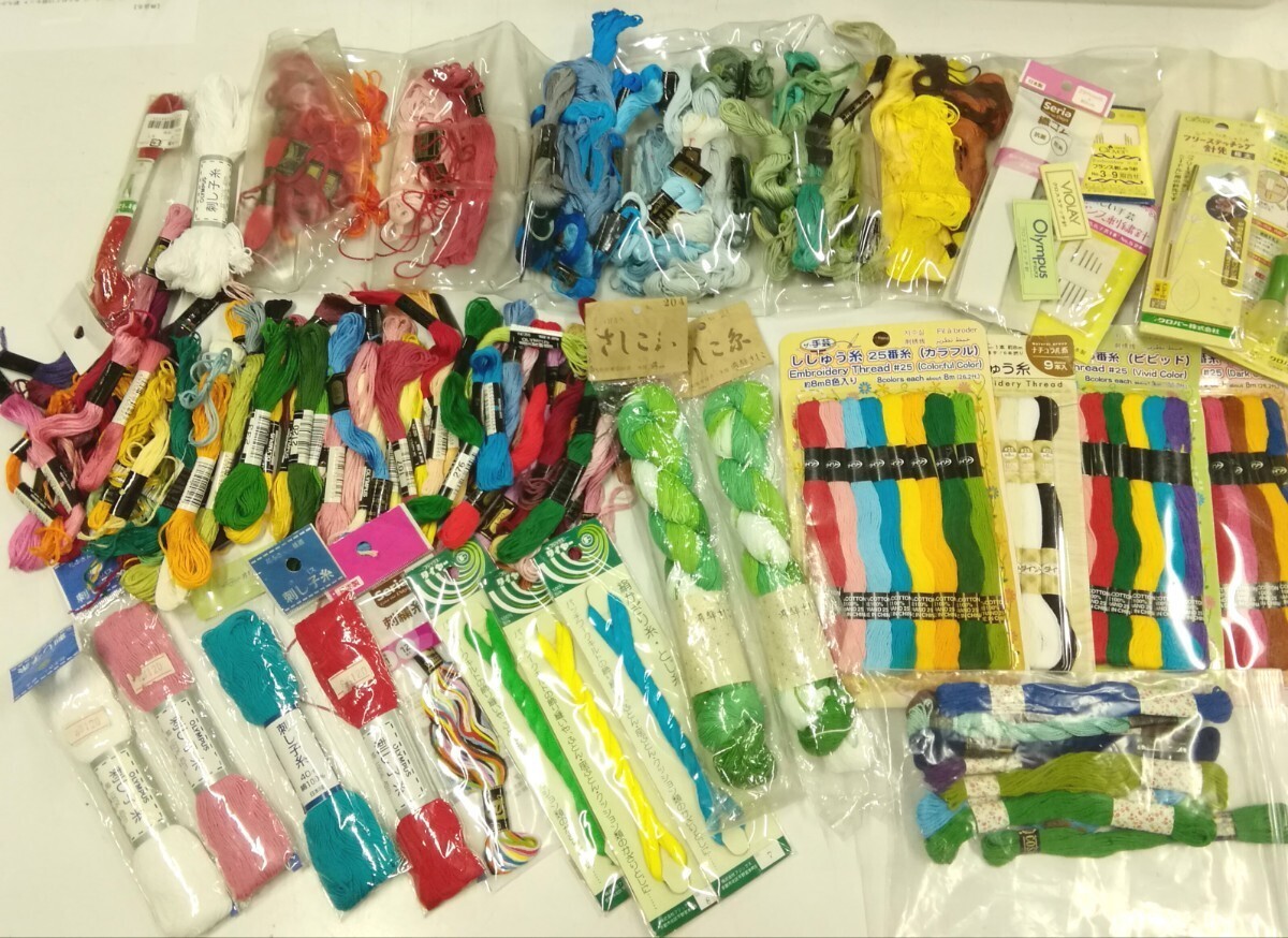 g_t N602 ☆刺繍糸 刺し子糸他 まとめて★カラー色々★使用途中アリ ※ダイソー商品含む 手芸用品 【現状品】拍卖