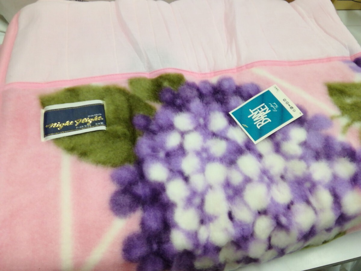 g_t G398 ☆裏ガーゼ毛布 Night Flight サイズ140cm×200cm 日本製 花柄 ピンク 寝具 シングル ※箱なし 【未使用長期保管品】拍卖