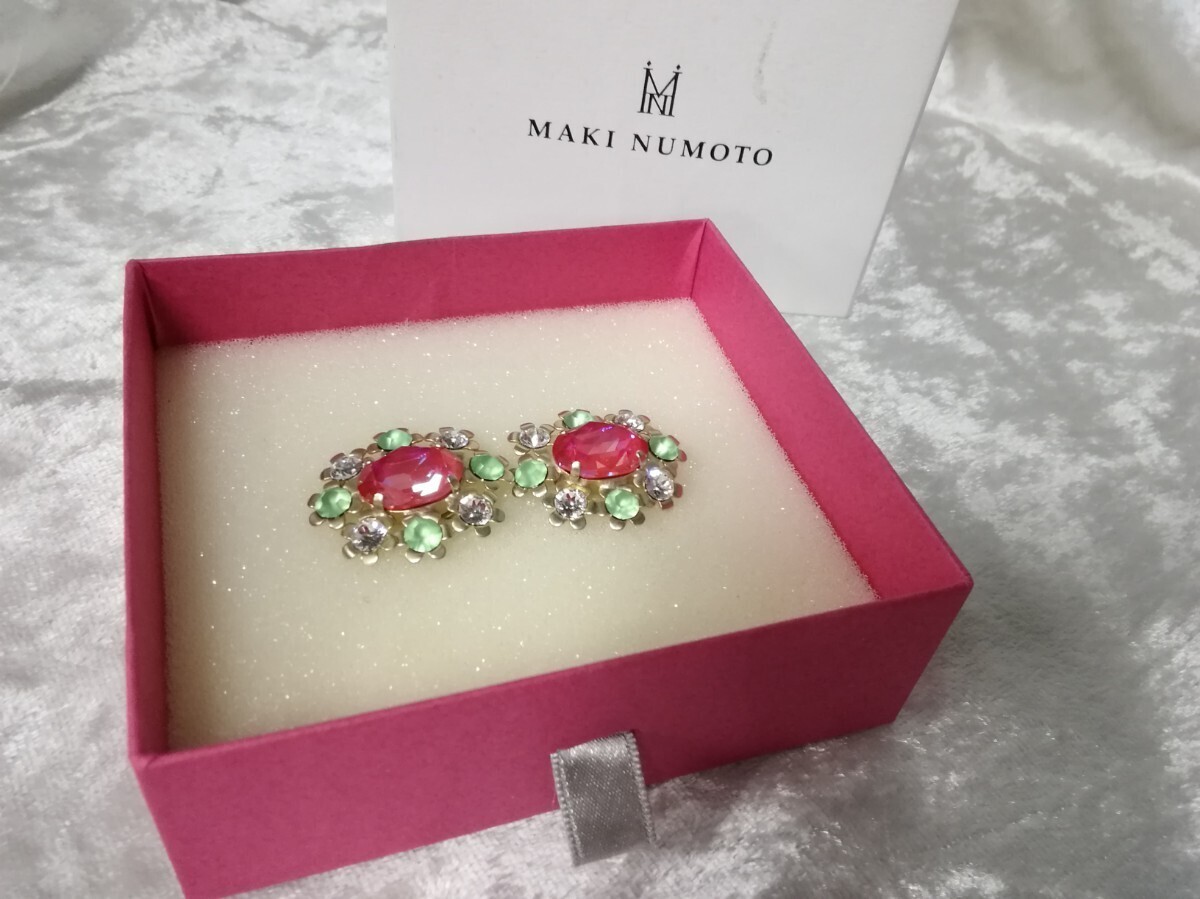 g_t K840 ☆MAKI NUMOTO マキヌモト イヤリング 26mm×23.5mm ※ケースに汚れがあります拍卖