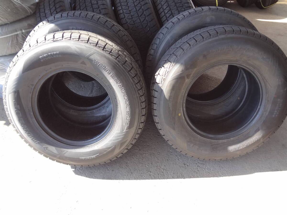 イボ付き バリ溝 265/70R16 ダンロップ SJ8 4本セット 走行約100キロ使用 2023年製造 倉庫内保管品拍卖