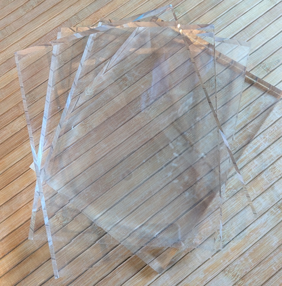 15ミリ厚 180x235  厚物 透明アクリル板 中古拍卖