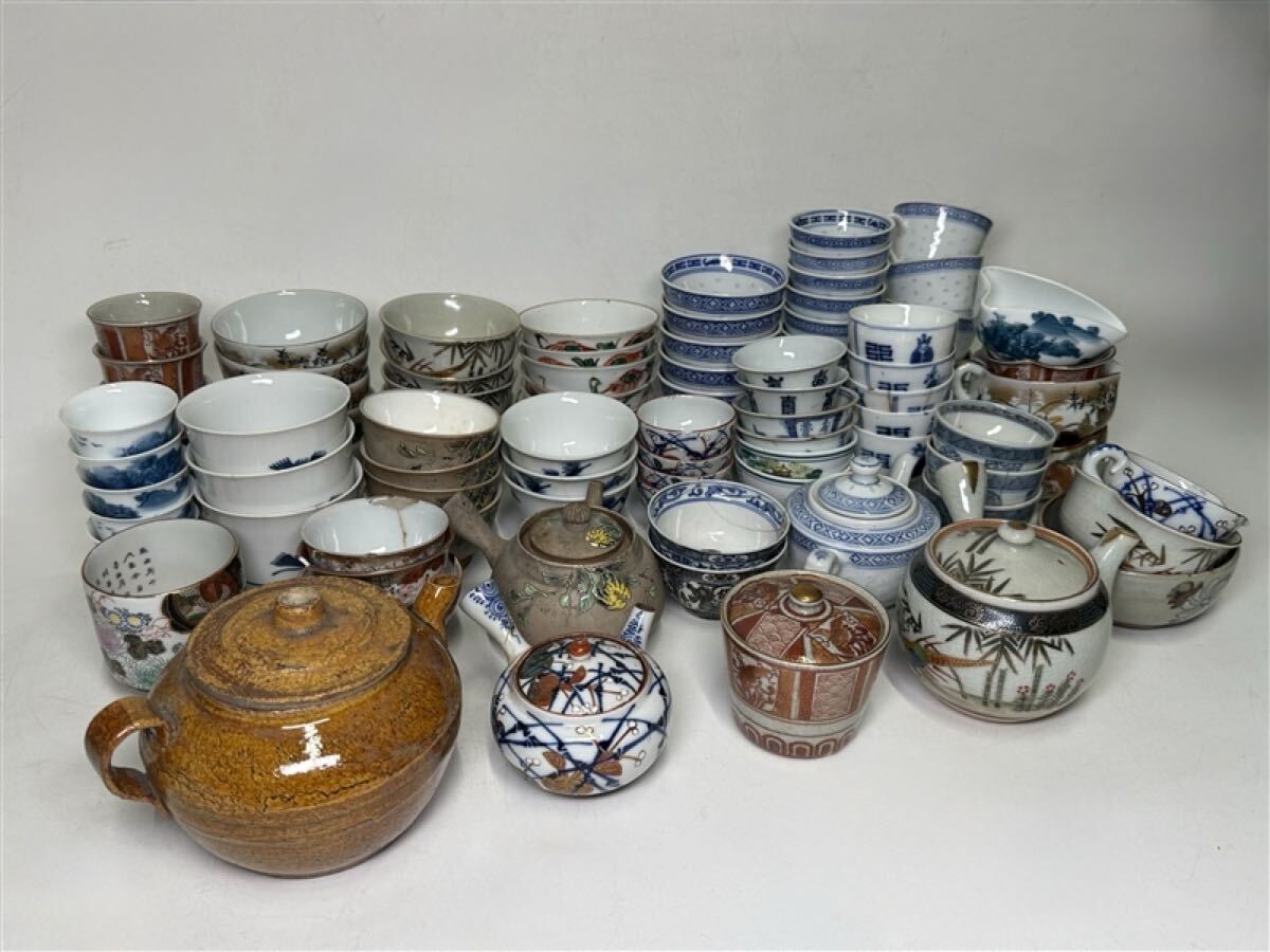 253 時代物 煎茶器 茶器 90点 急須 湯冷 湯呑 金彩 色絵 染付 茶道具 煎茶道具 中国美術 古玩 検索:(九谷焼 有田焼 萬古焼 中国 唐物)拍卖