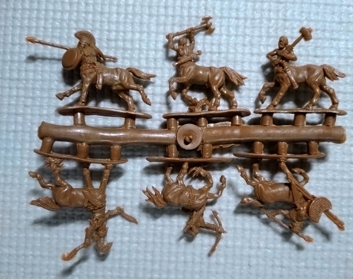 追跡付送料180円 1/72 ファンタジーフィギュア ケンタウロス (6体) ウクライナ ダークアライアンス TRPGにも最適拍卖