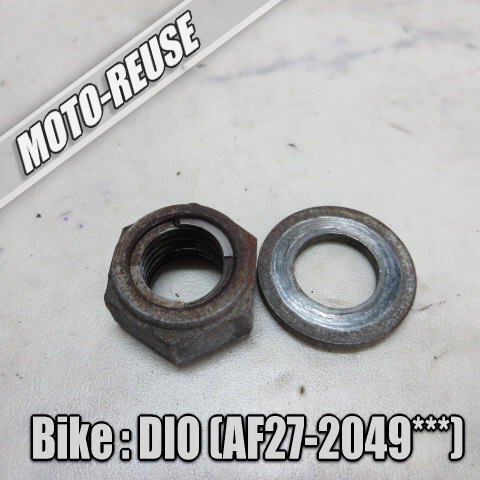 □【スーパーディオ DIO AF27】純正リア ホイールナット (スマートレター) AF28□K72963拍卖