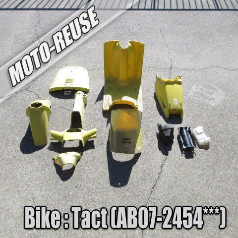 □【Tact タクト AB07 2st】純正カウルセット フロントカウル メーターカバー ハンドルカバー フェンダー □K80081拍卖
