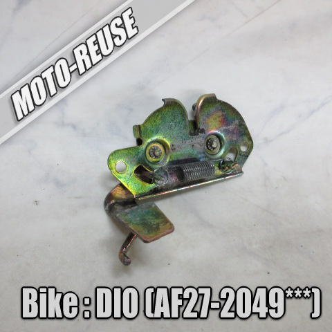 □【スーパーディオ DIO AF27】純正シートロック(AF28 SR ZX)□K72972拍卖