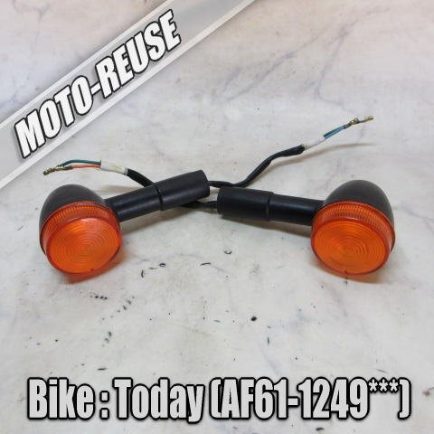 □【TODAY トゥデイ AF61】純正フロントウインカー 左右セット □K79714拍卖