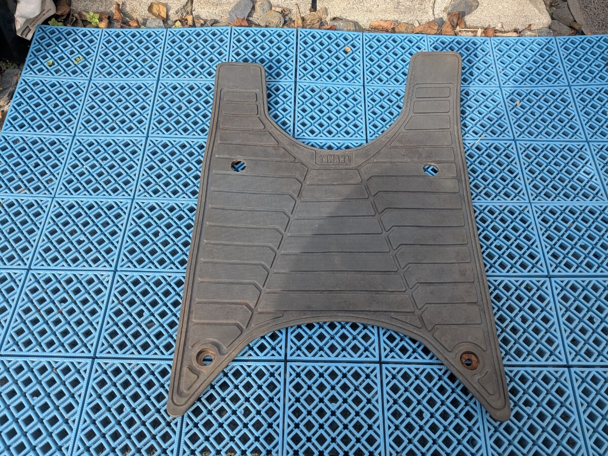 ヤマハ ジョグ 27V ペリカンジョグ JOG フロア マット ステップ マット 当時物 マット 純正 ジャンク拍卖
