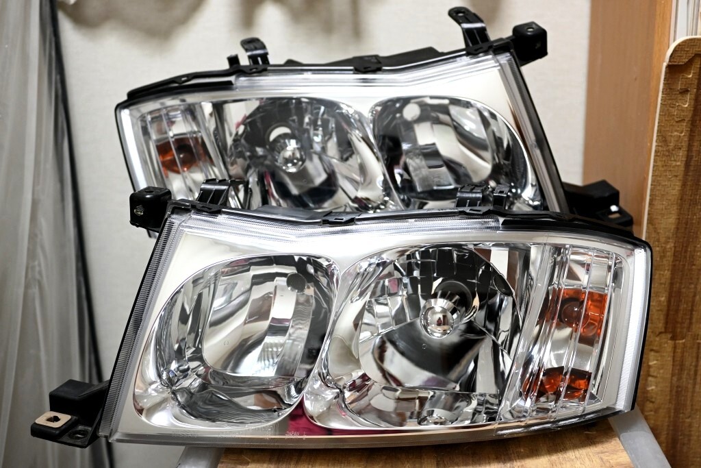 ほぼ極上 黄ばみ無し NISSAN Y34 HY34 MY34 34 日産 セドリック 純正 前期 HID キセノン 左右 ヘッドライト ① ICHIKOH 1621 グロリア拍卖