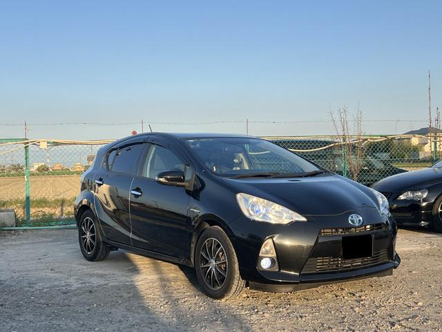 平成26年 トヨタ アクア 1.5 G ブラックソフトレザーセレクション拍卖