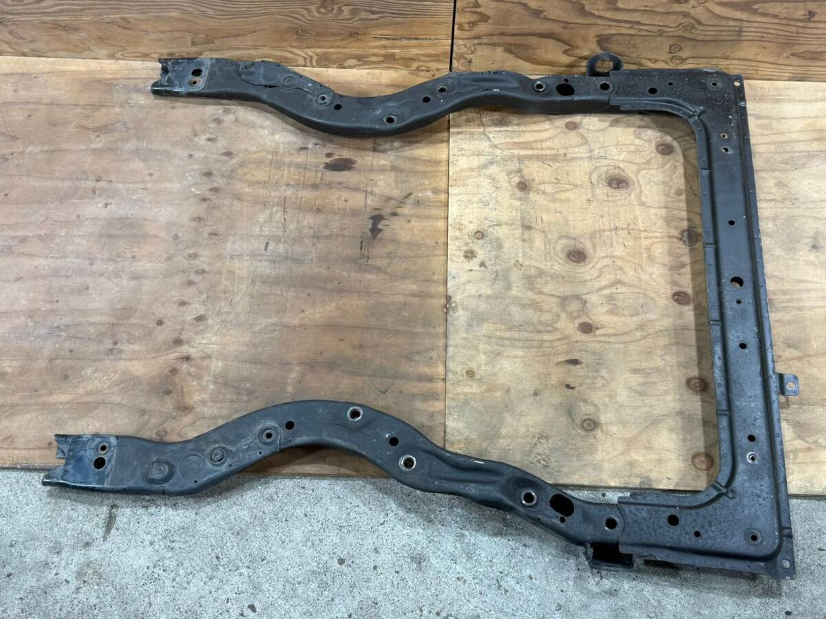 スバル インプレッサ GDB STI 純正 サブフレーム クロスメンバー メンバー 50515FE022 フロントメンバー ボディ補強部品 #127拍卖