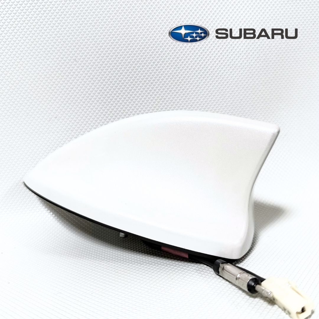 スバル 純正 シャークフィンアンテナ ルーフアンテナ インプレッサスポーツ レヴォーグ ホワイト 取説付き 送料無料/即決【51016-4】拍卖