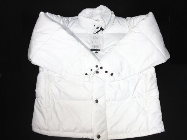 エ890△ スポーツウエア / アシックス / DOWN JACKVBT(UNI) / ダウンジャケット / ホワイト / 品番SAQ51G / サイズM /スキー 普段着/未使用拍卖