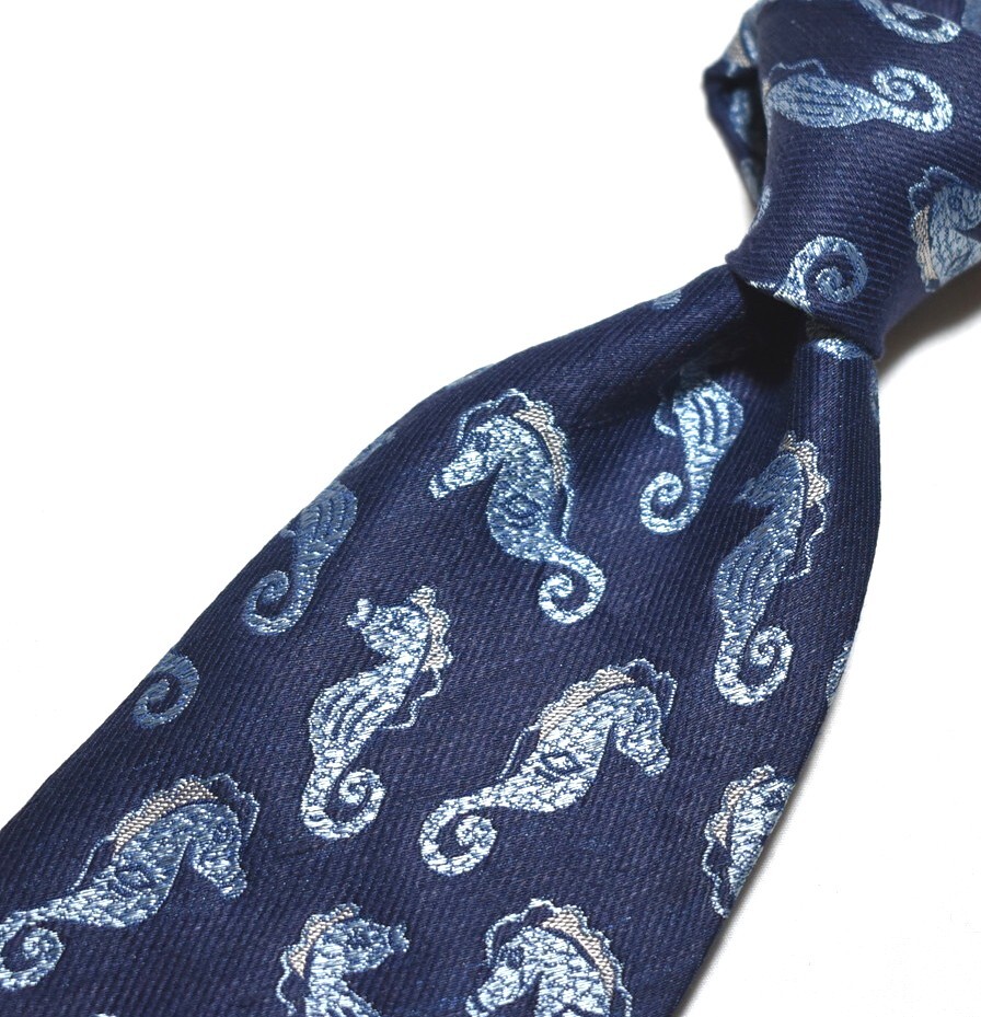 E290☆エスカーダ ネクタイ パターン柄☆3本以上送料無料拍卖