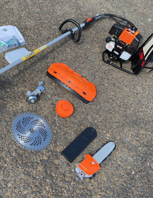 背負い式  草刈機  チップソー  ナイロンカッター  チェーンソー 交換自在 エンジン52cc 最強 新品 拍卖