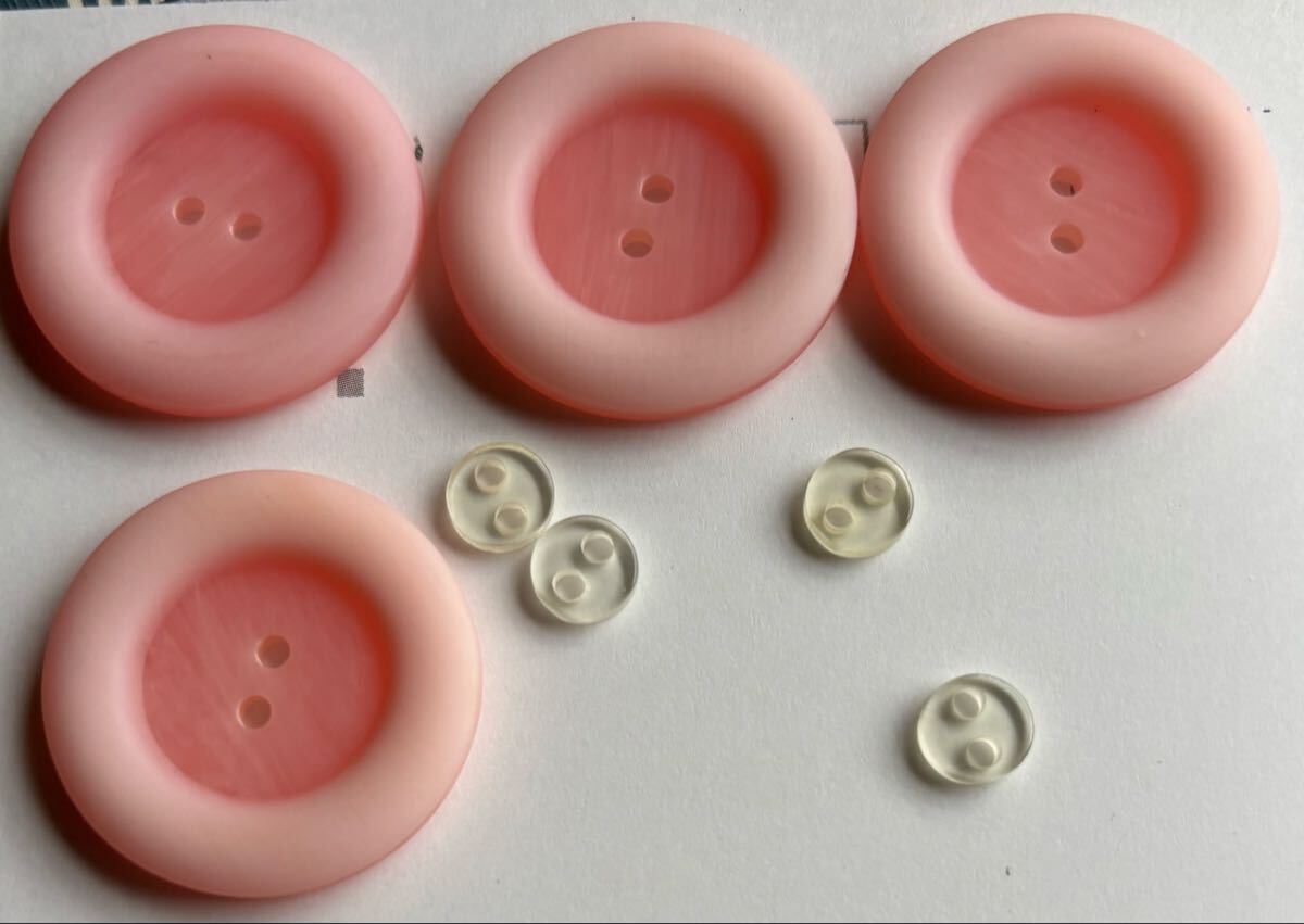 ピンク  ボタン と裏につけるボタン 4個ずつセット拍卖
