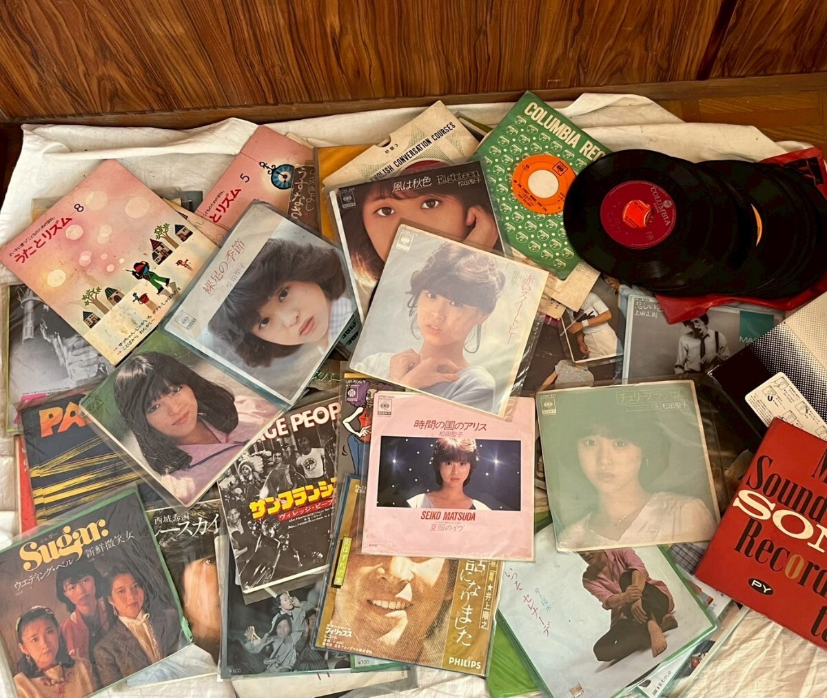 ● EP レコード大量まとめて70枚セット 7インチ 松田聖子 ジュディ・オング 山下達郎 岩崎宏美 ジャンク品 昭和歌謡 邦楽 歌謡拍卖