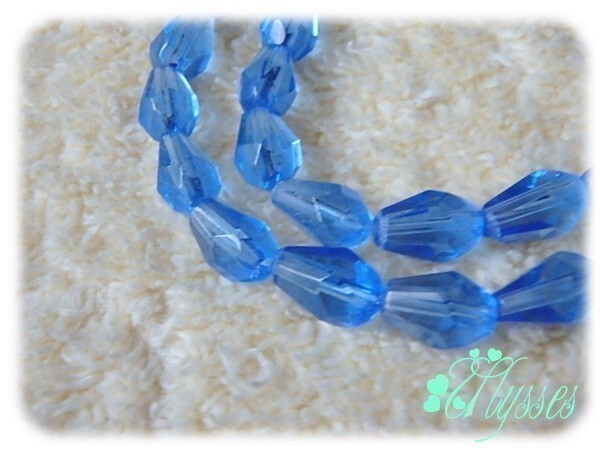 ★アクセ★588★10㎜カット入りしずく型ガラスビーズロイヤルブルー★1連★説明文・自己紹介は必ずお読みください拍卖