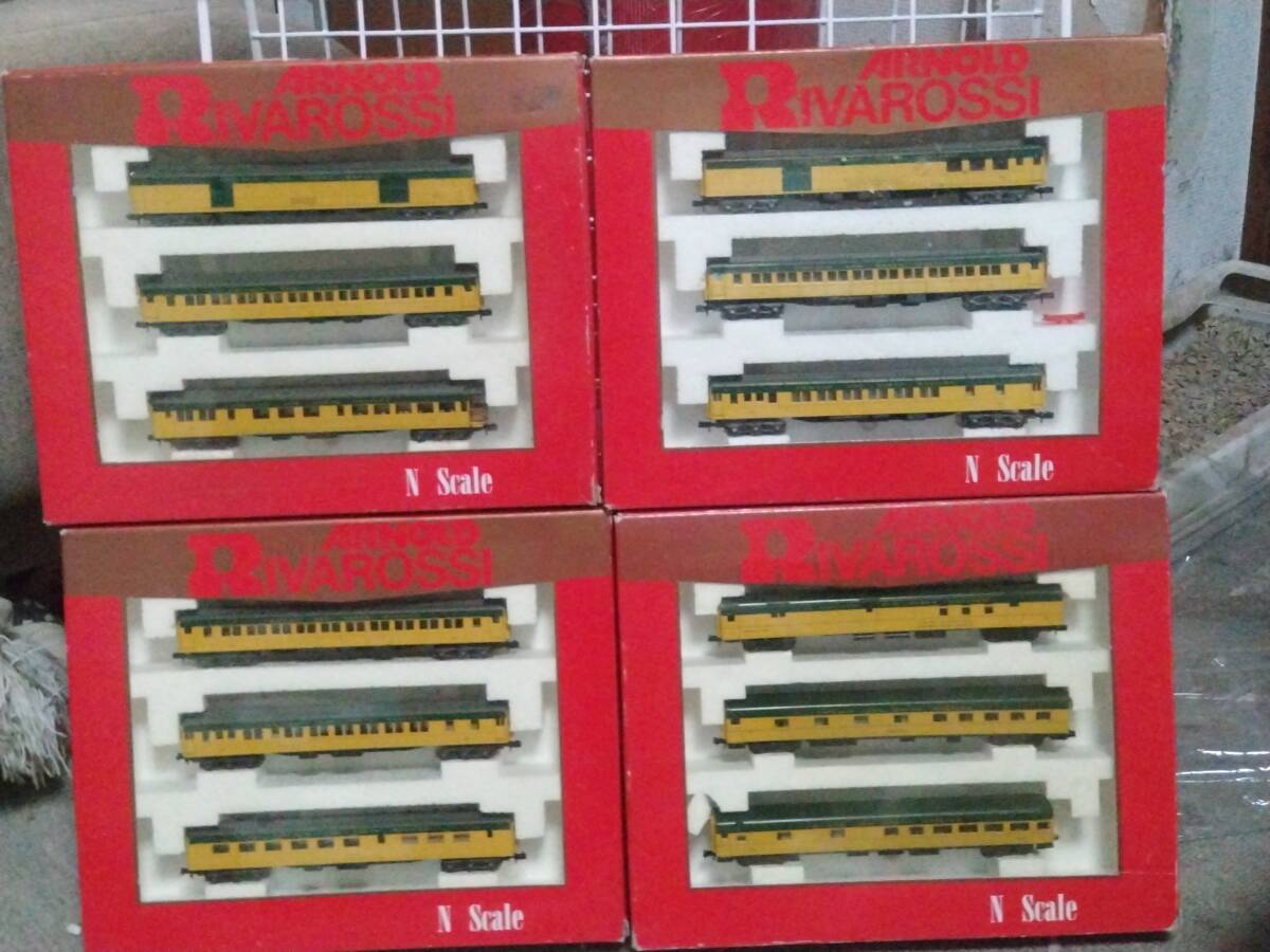 ARNOLD RIVAROSSI C&NW 12Car Set拍卖