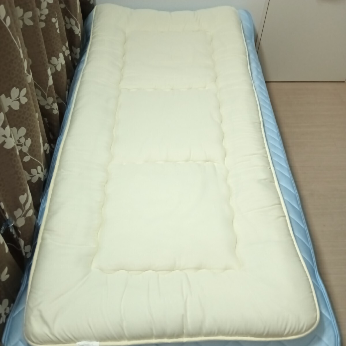 ほこりの出にくい敷布団  85×185cm  ジュニアサイズ 日本製 固綿入り 三つ折り拍卖