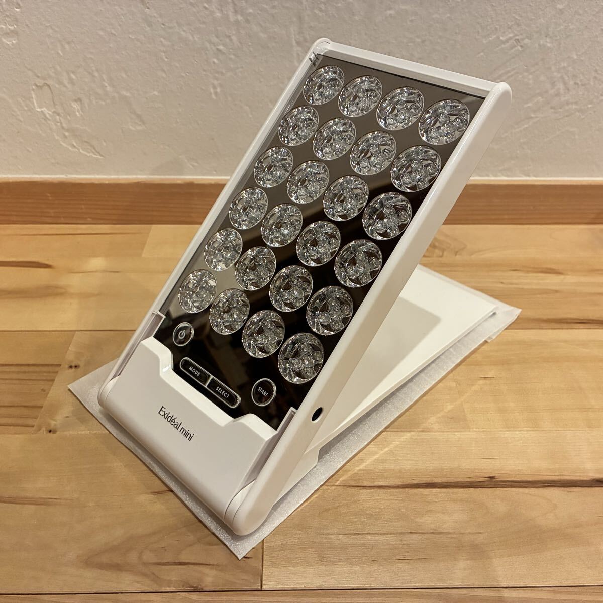 ★美品★Exideal mini エクスイディアル ミニ LED美顔器 EX-120拍卖