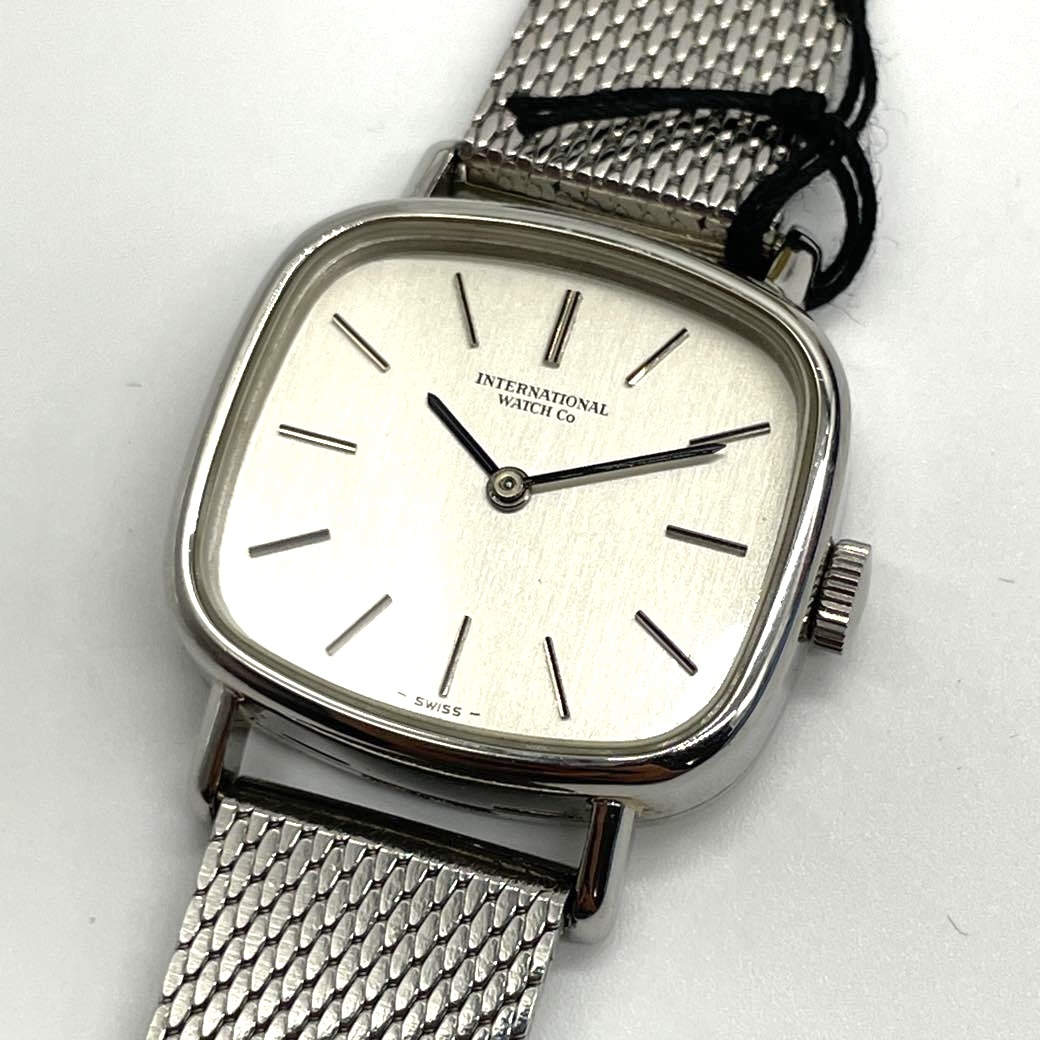 IWC アイ・ダブリュー・シー 4194 シルバー文字盤 手巻き 時計 レディース 箱あり #A3710拍卖