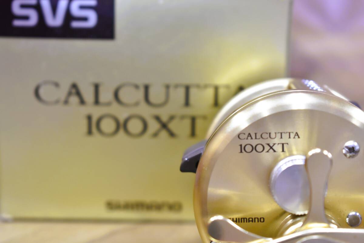 極上品!!【新古品レベル】 シマノ カルカッタ 100 XT 箱 取説 付属品 付 ( 50 200 400 コンクエスト オシア スコーピオン バンタム DC拍卖