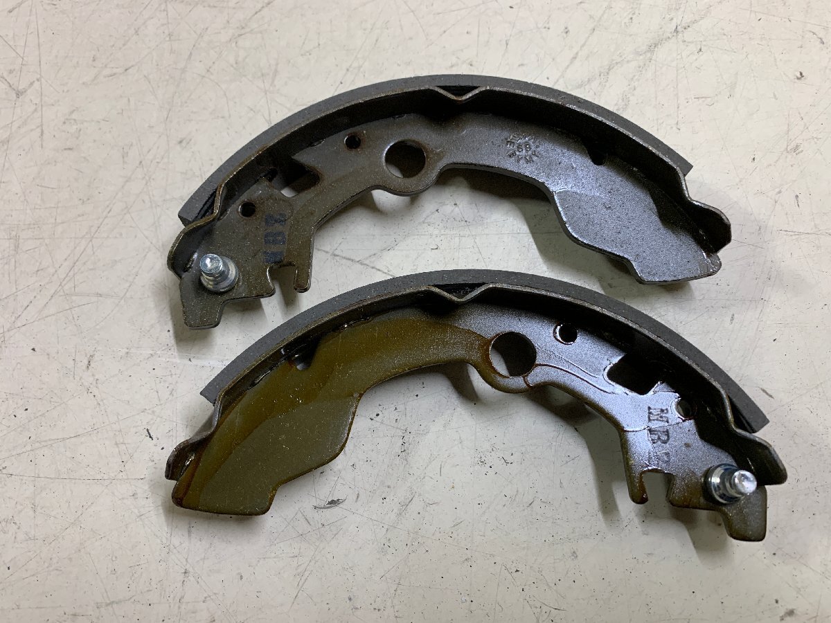 MK カシヤマ ブレーキシュー ブレーキ シュー Z7731-20 LN7732 LN7733 ブレオ RA1 98.10~on コンビ KP1 ~92 自動車 パーツ ブレーキ拍卖