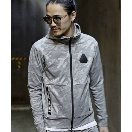 ◇ラトルトラップ JUST PLAY カモフラ ジャガード 上下 セットアップ◇拍卖