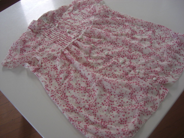 美品アロー 星柄カットソーM 赤 ベージュ拍卖