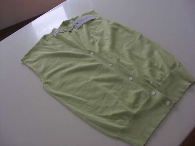 新品オペーククリップ 薄手ニットベスト 黄緑38拍卖