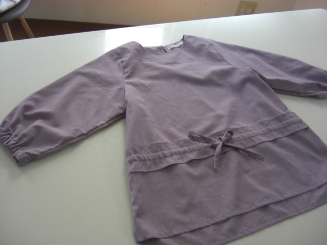 未使用イーハイフン ラベンダーカットソー拍卖