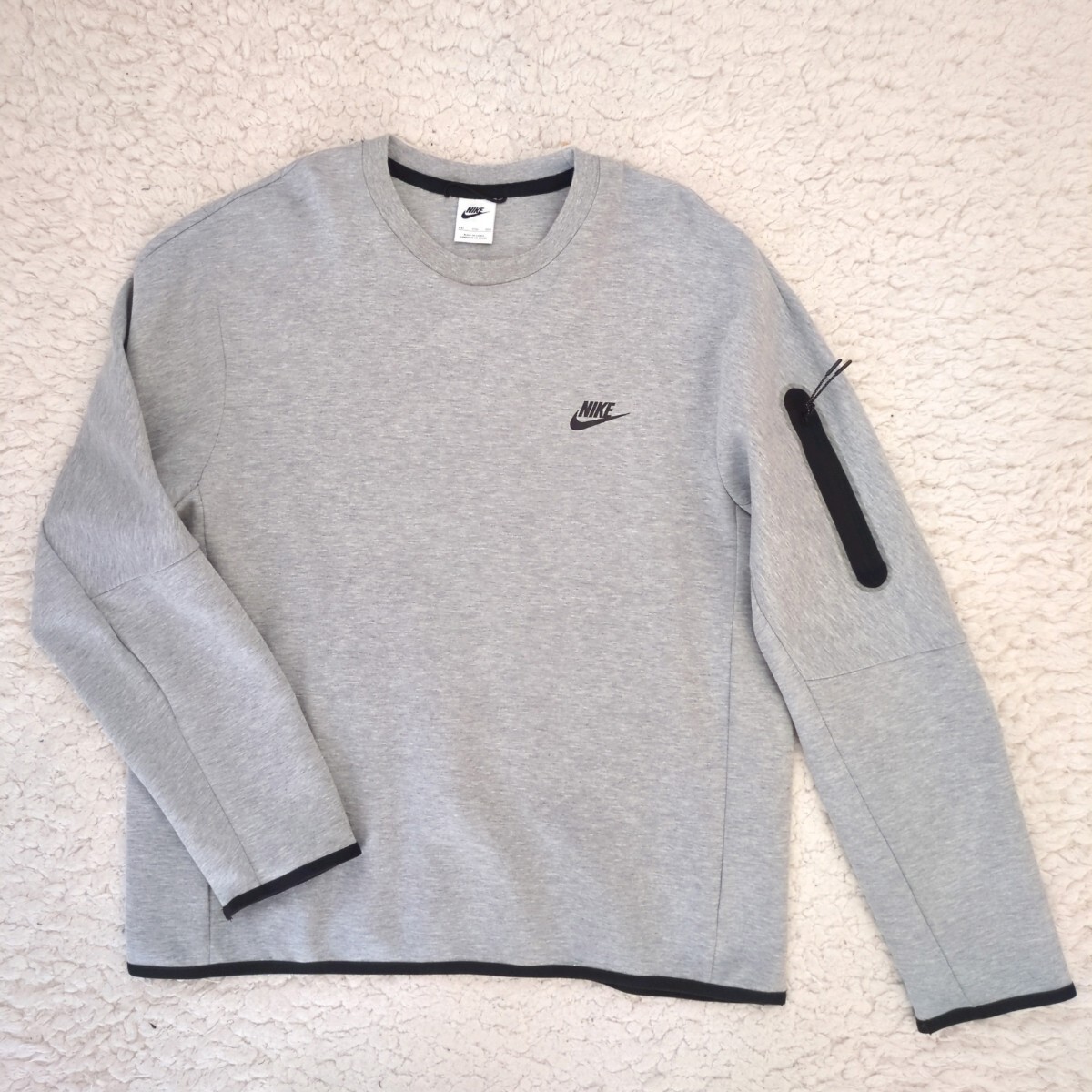 美品 ナイキ NIKE TECH FLEECE CREW CU4506 テックフリース クルートップ スウェット トレーナー グレー XXL 拍卖