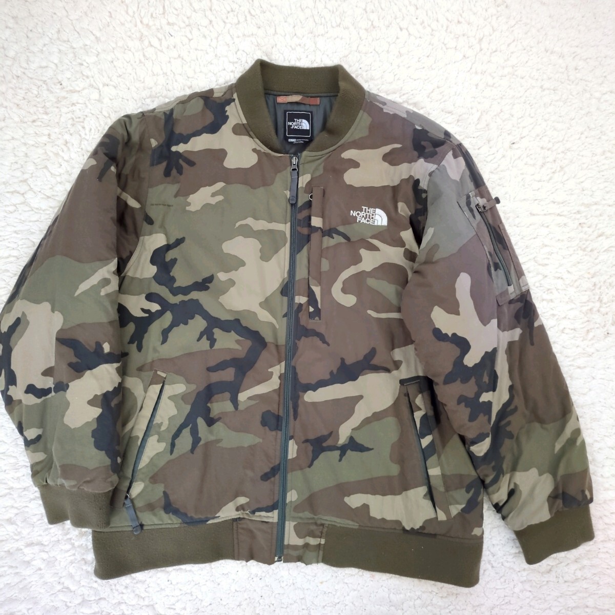 THE NORTH FACE ザノースフェイス キュースリーフライトジャケット Q THREE FLIGHT JACKETNY01470 中綿 MA-1 メンズ XXL 迷彩 カモ拍卖