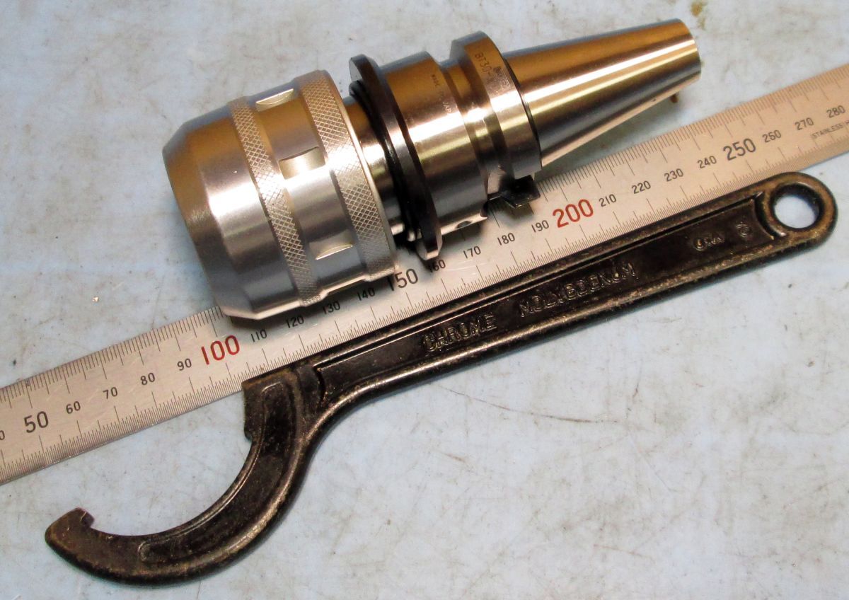 FB112 BT30 ミーリングチャック NIKKEN BT30-C25-80P ハンドル付 置古し未使用品!拍卖