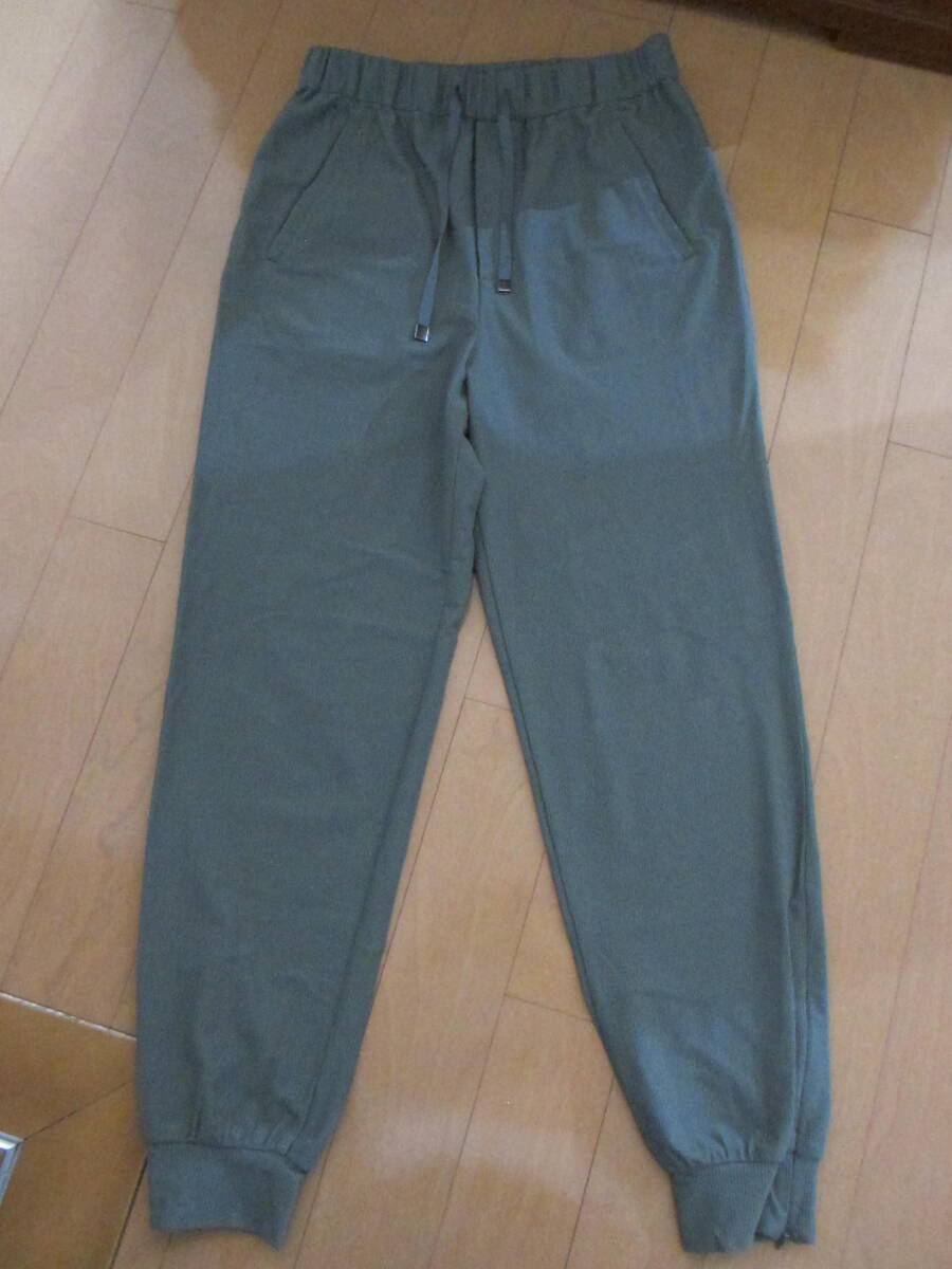 【極美品】アンタイトル らくちん きれいめジョガーパンツ Lサイズ ワールド拍卖