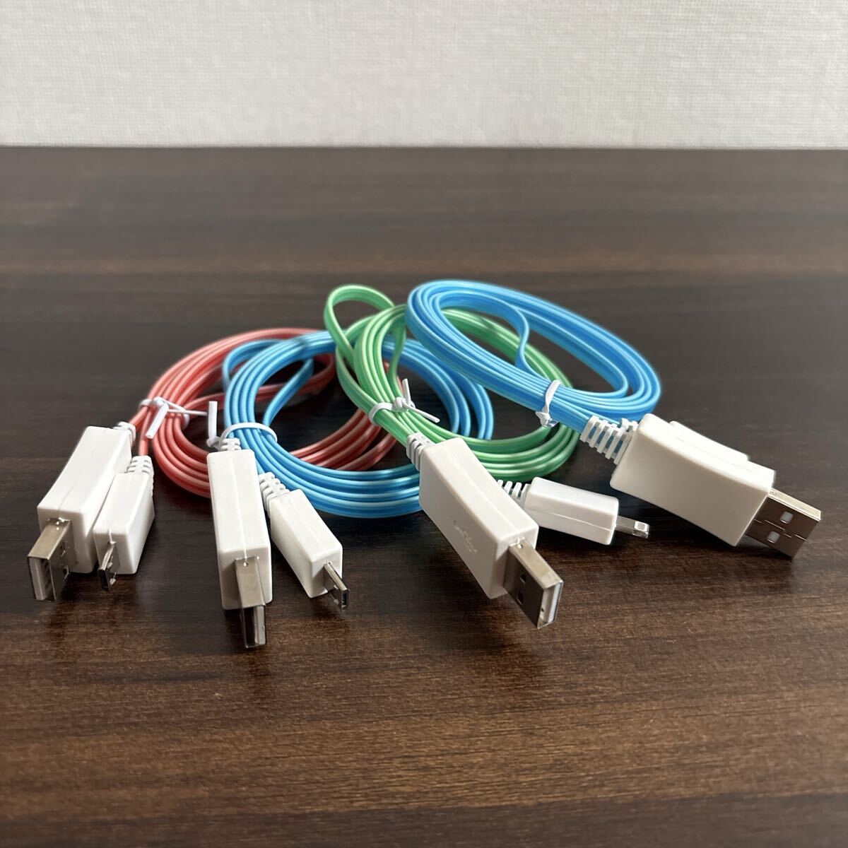 iPhone Android スマホ充電 光るケーブル拍卖